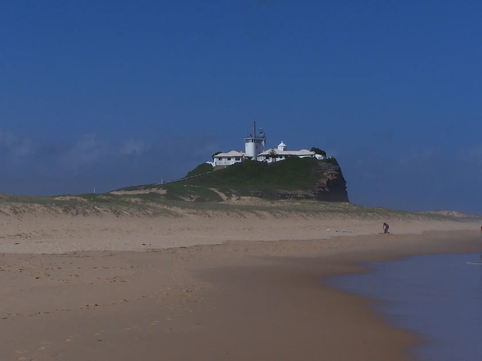 Nobbys Beach and lighthouse, Newcastle, New South Wales
